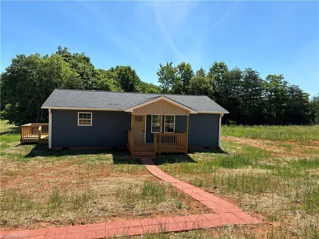 $215,000 | 1993 Cook School Road, Pilot Mountain, NC 27041