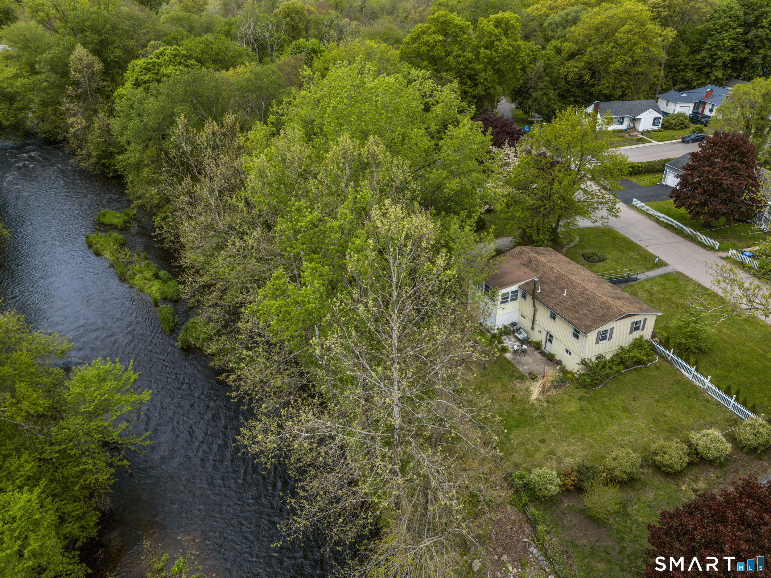 90 Sturtevant Street Norwich, CT 06360 - Photo 34 of 40