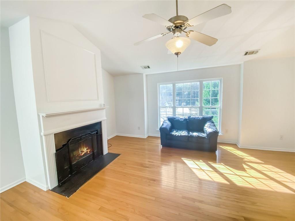 1068 South Gordon Road Southwest Austell, GA 30168 - Photo 4 of 20