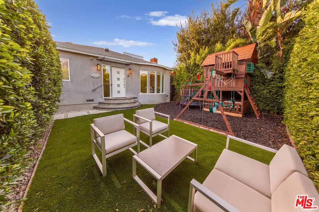 1707 Preuss Road Los Angeles, CA 90035 - Photo 1 of 25 Gallery Image 1