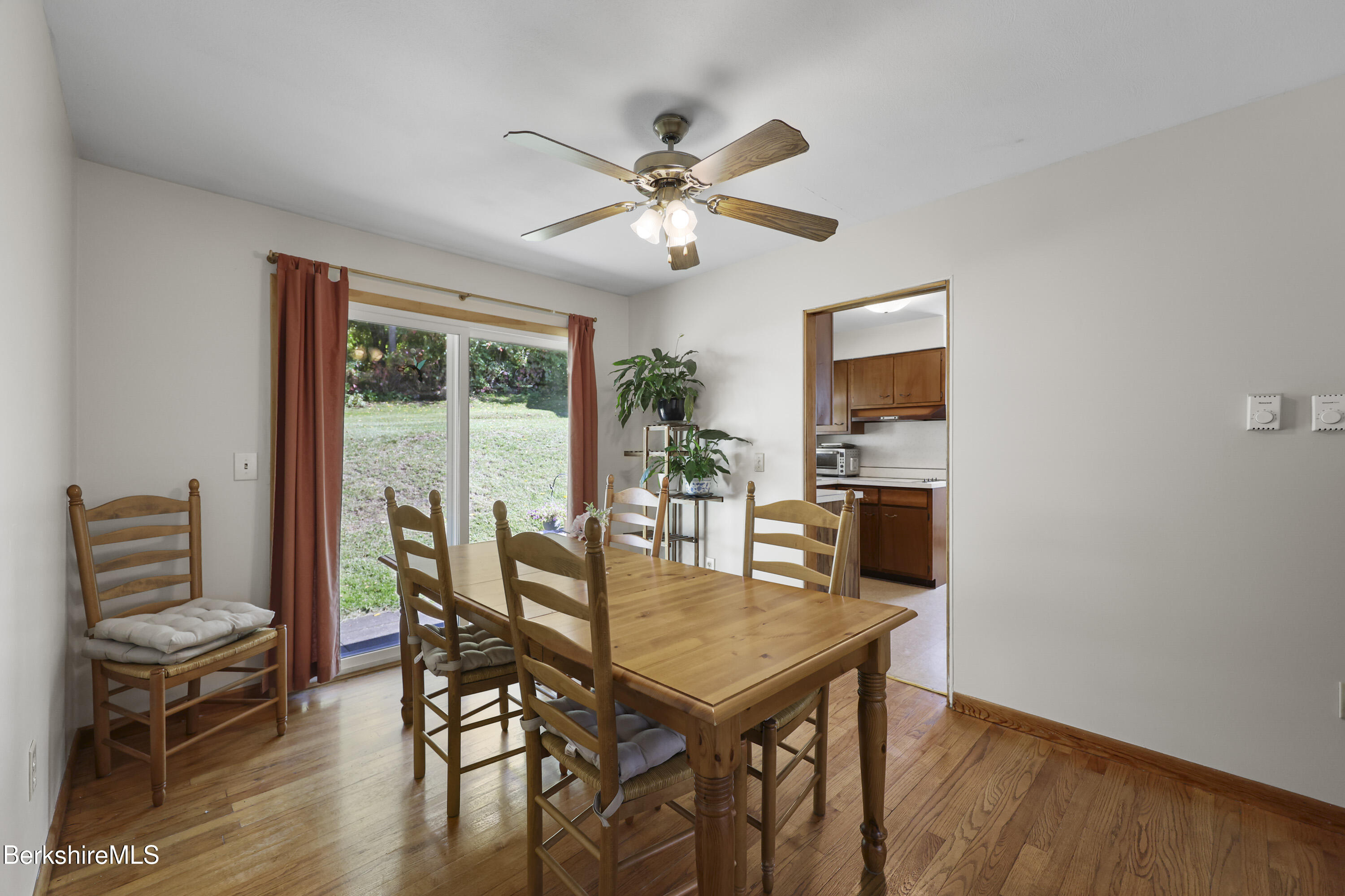 27 2nd Street Adams, MA 01220 - Photo 5 of 27 Dining Room