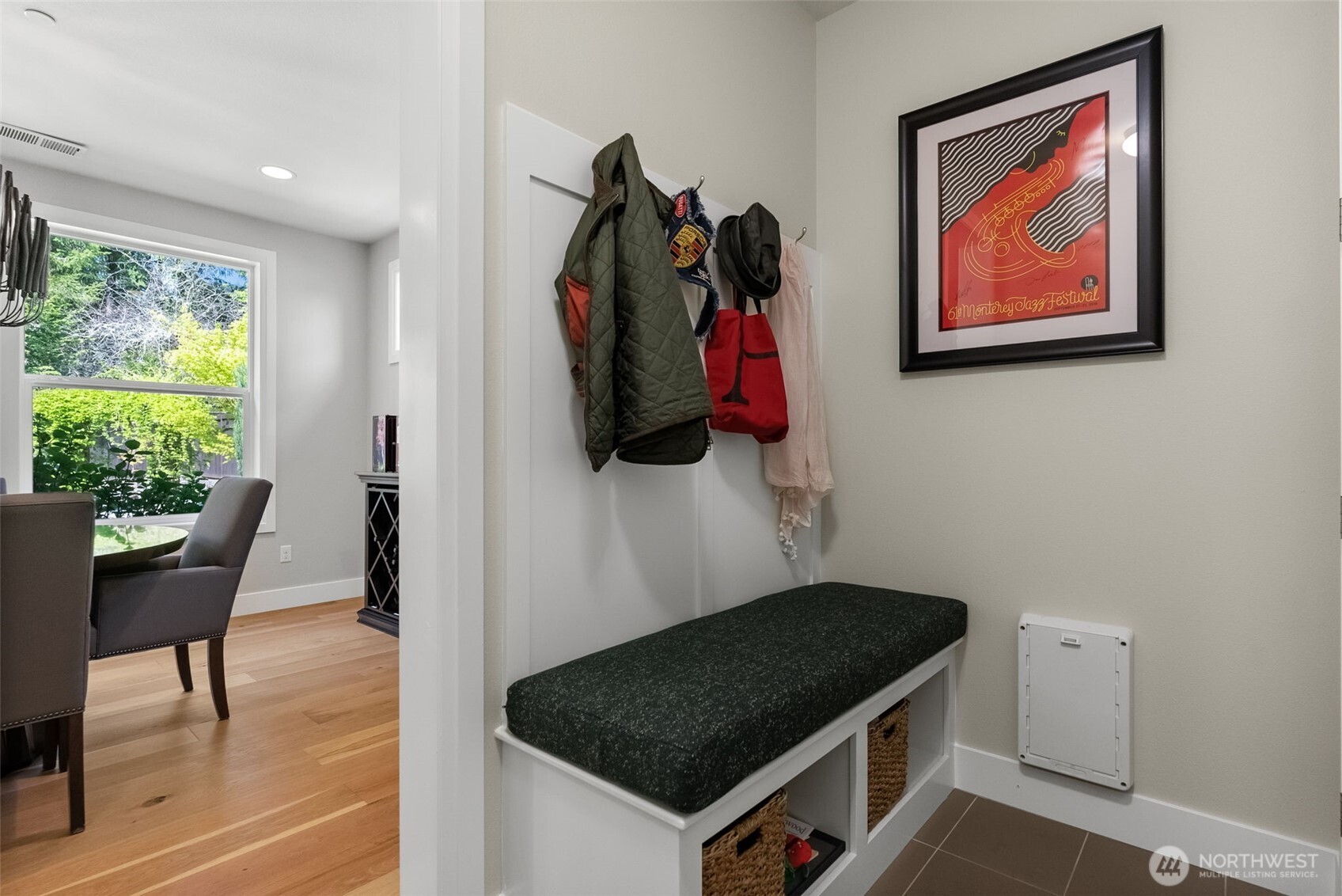 6565 Serenity Loop Gig Harbor, WA 98335 - Photo 19 of 40 a living room with furniture and a window