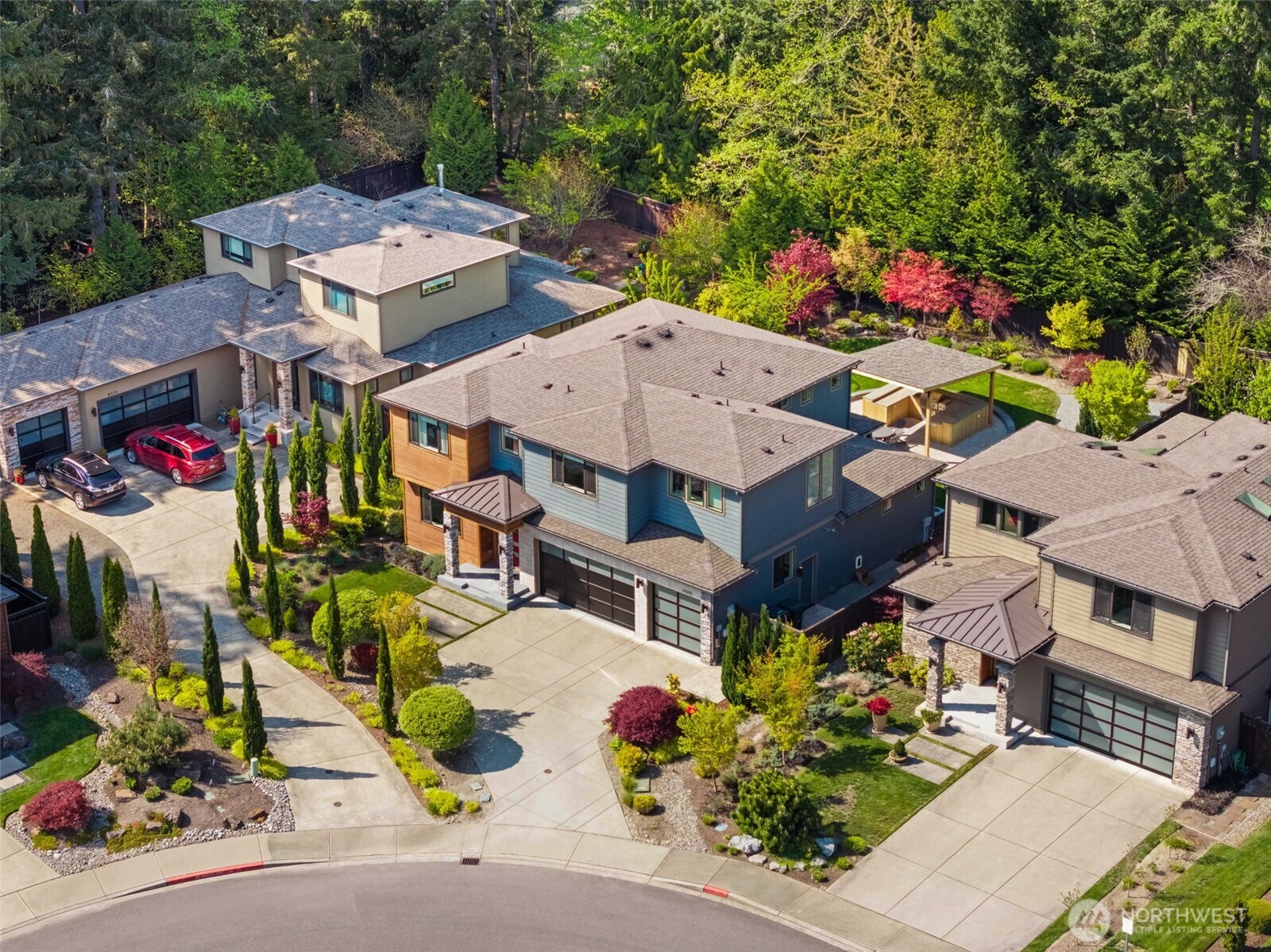 6565 Serenity Loop Gig Harbor, WA 98335 - Photo 38 of 40 an aerial view of a houses with yard