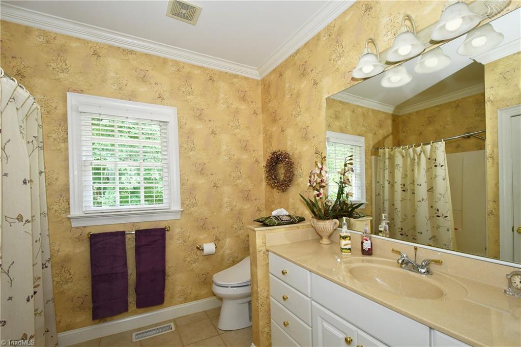 4420 Cotswold Road Pfafftown, NC 27040 - Photo 20 of 49 Gallery Image 20