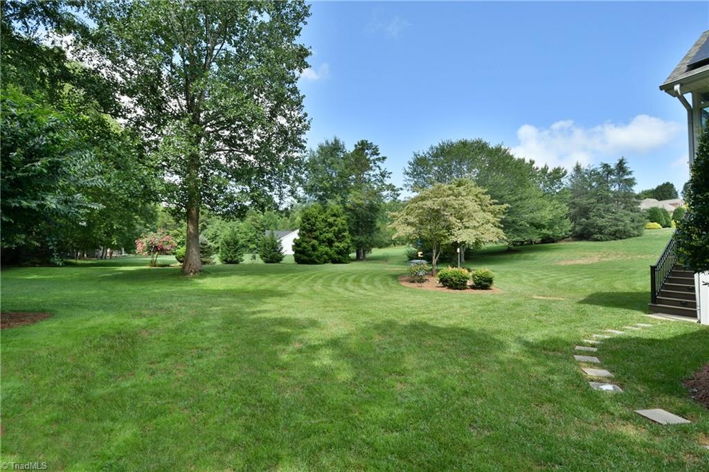 4420 Cotswold Road Pfafftown, NC 27040 - Photo 37 of 49 Gallery Image 37