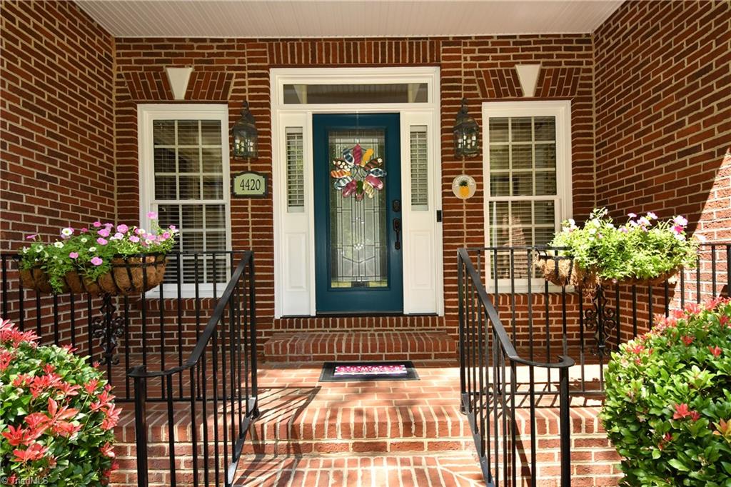 4420 Cotswold Road Pfafftown, NC 27040 - Photo 4 of 49 Gallery Image 4