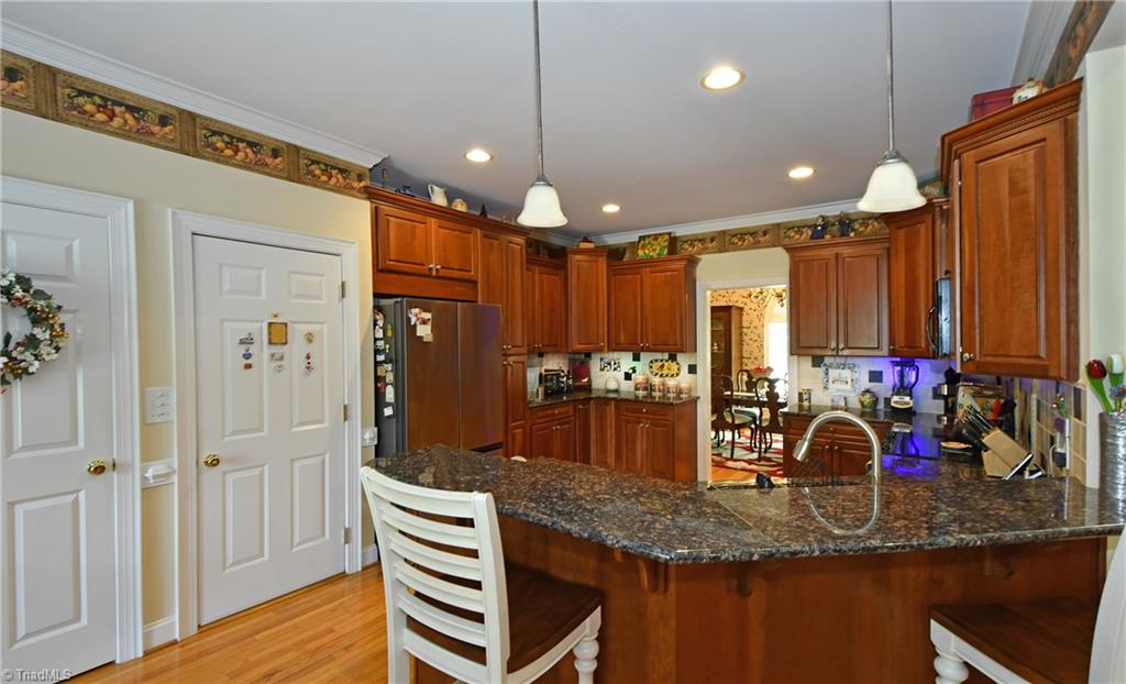4420 Cotswold Road Pfafftown, NC 27040 - Photo 9 of 49 Gallery Image 9