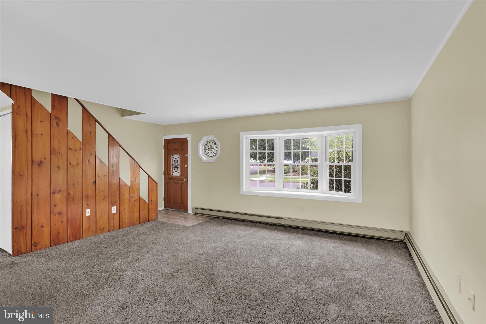 72 Plumtree Road Levittown, PA 19056 - Photo 4 of 31 Gallery Image 4