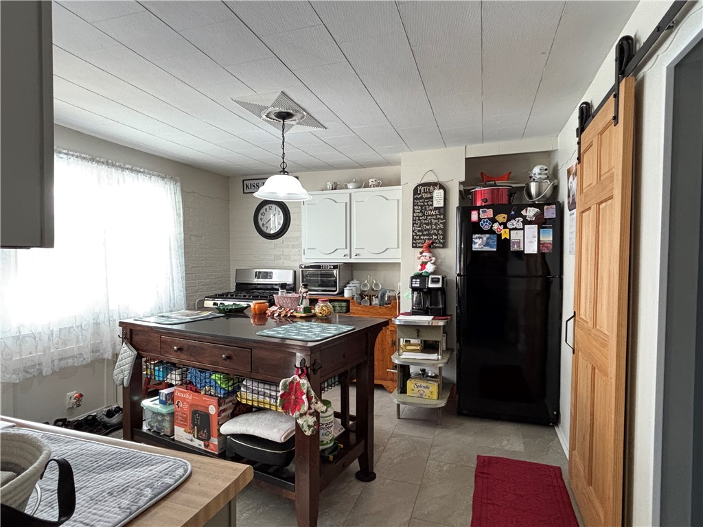 511 Haines Street Kane, PA 16735 - Photo 6 of 42