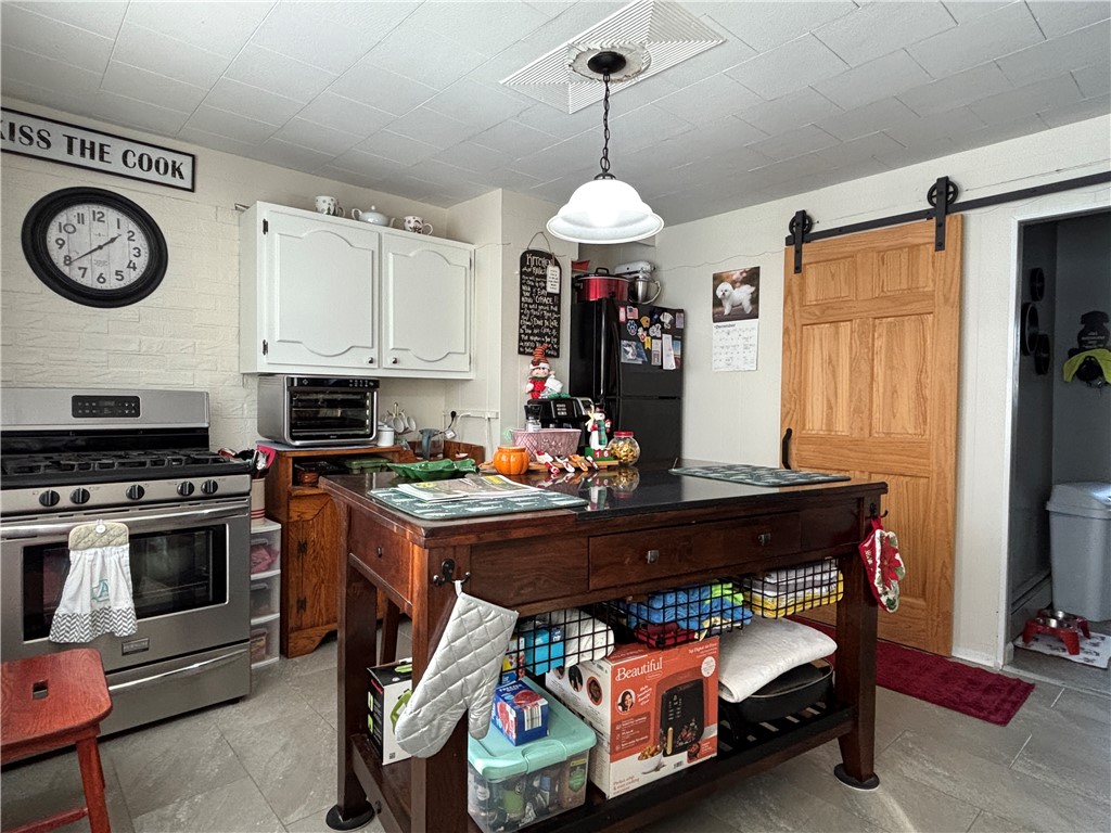 511 Haines Street Kane, PA 16735 - Photo 7 of 42