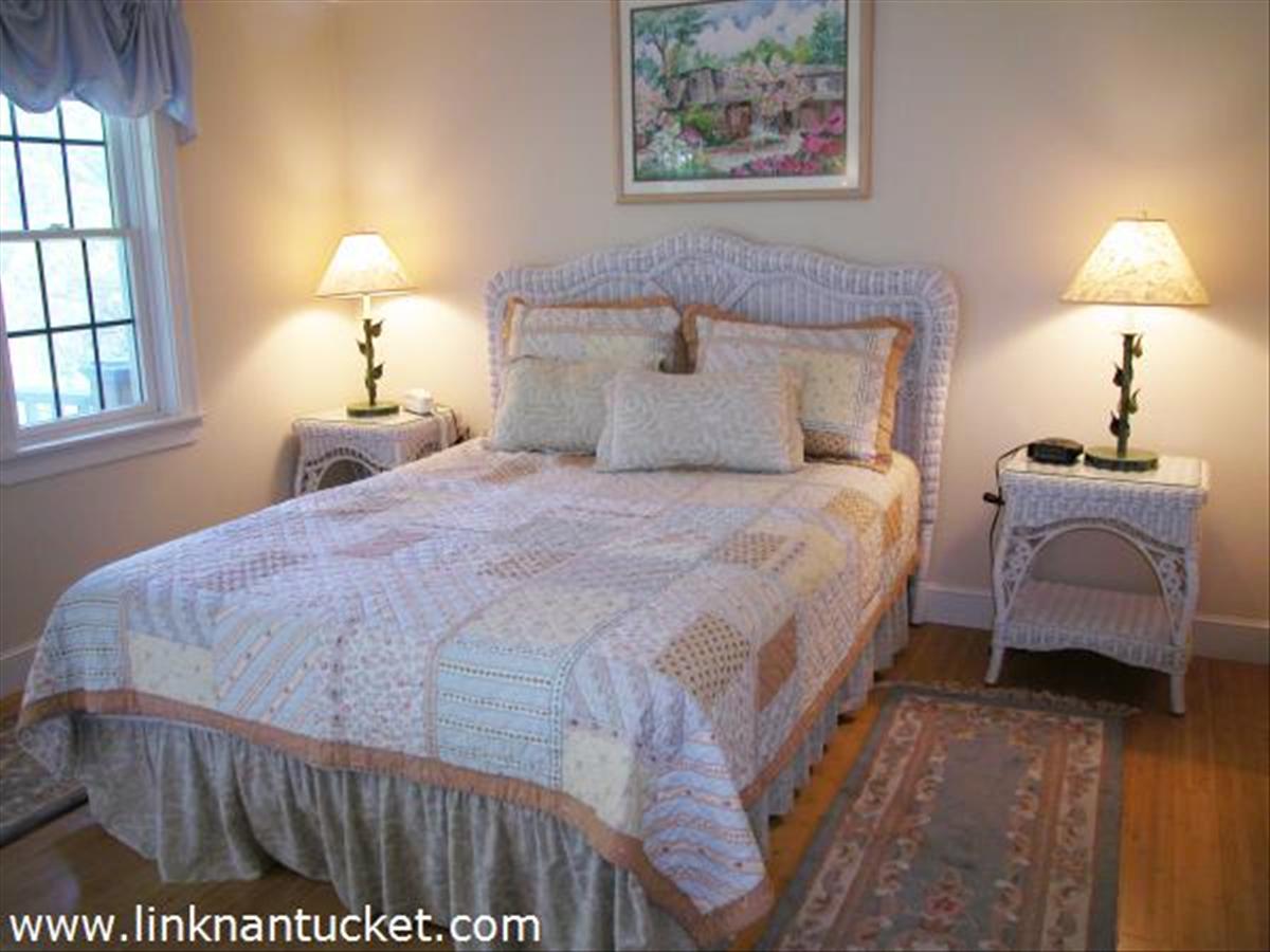 20 Swift Rock Road Nantucket, MA 02554 - Photo 15 of 20 Bedroom