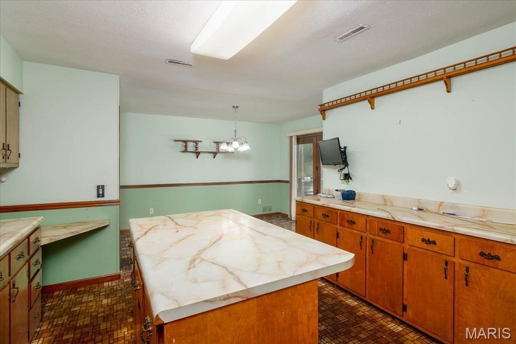 22106 Hammel Road Carlyle, IL 62231 - Photo 14 of 48