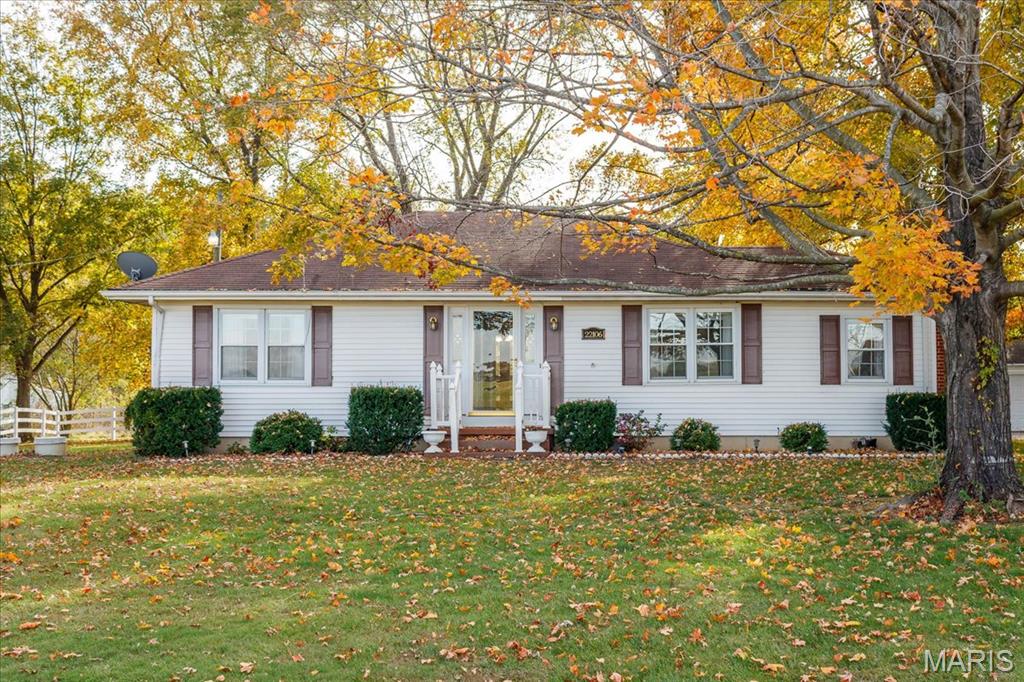 22106 Hammel Road Carlyle, IL 62231 - Photo 2 of 48