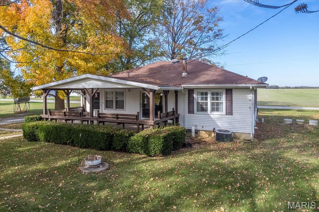 22106 Hammel Road Carlyle, IL 62231 - Photo 32 of 48