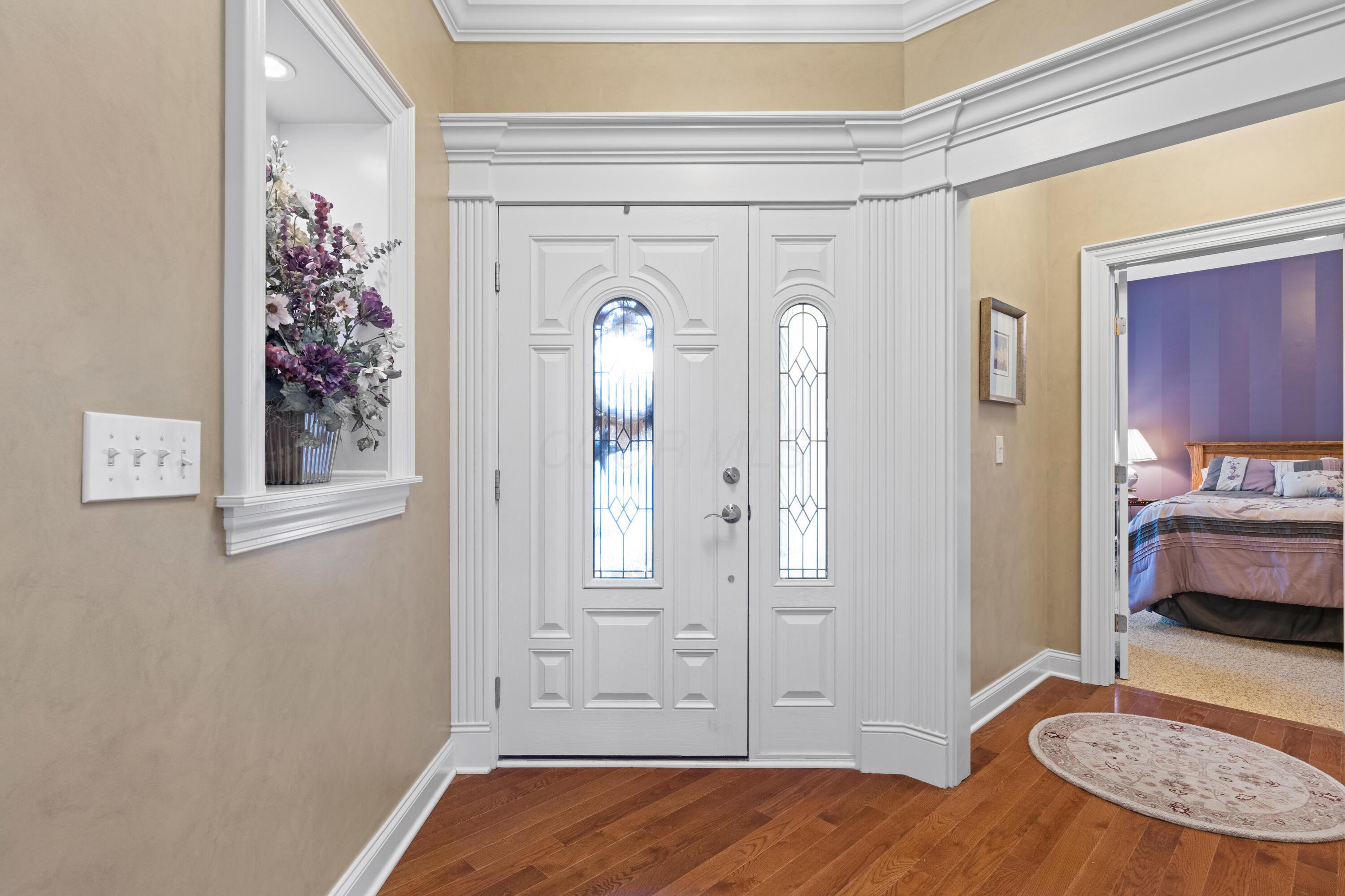 5279 Slater Ridge Westerville, OH 43082 - Photo 3 of 52 DSC05173