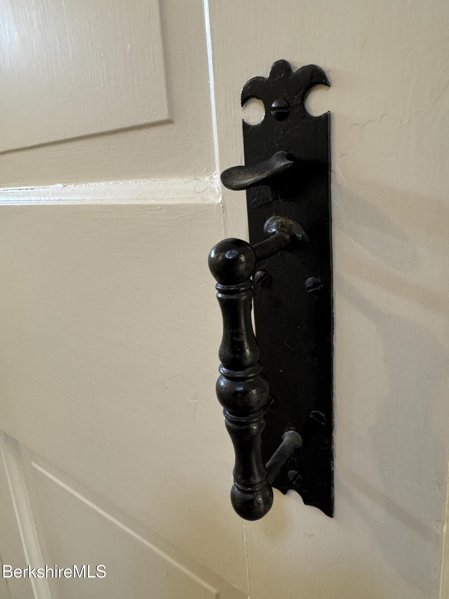 1112 Main Road Stamford, VT 05352 - Photo 31 of 36 Door Hardware