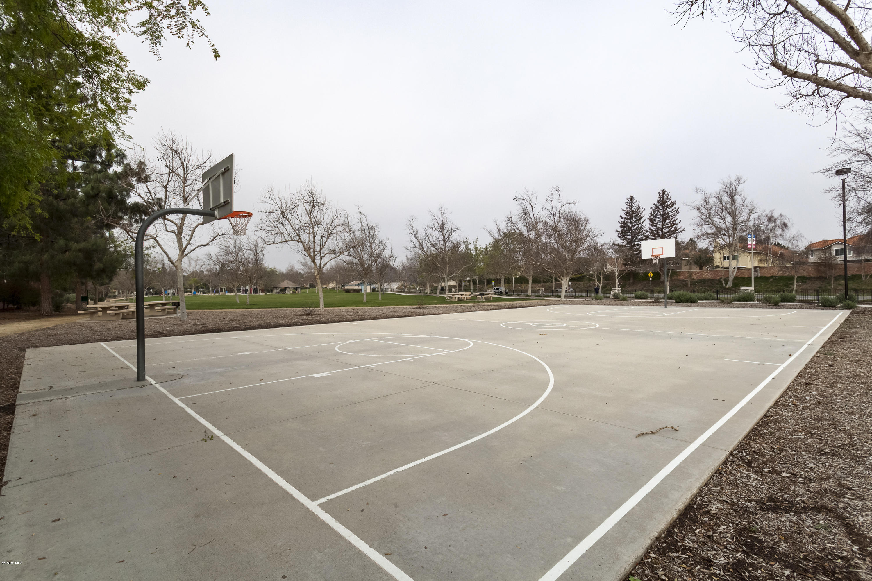 12142 Cherry Grove Street Moorpark, CA 93021 - Photo 34 of 36 a view of a basket ball ground