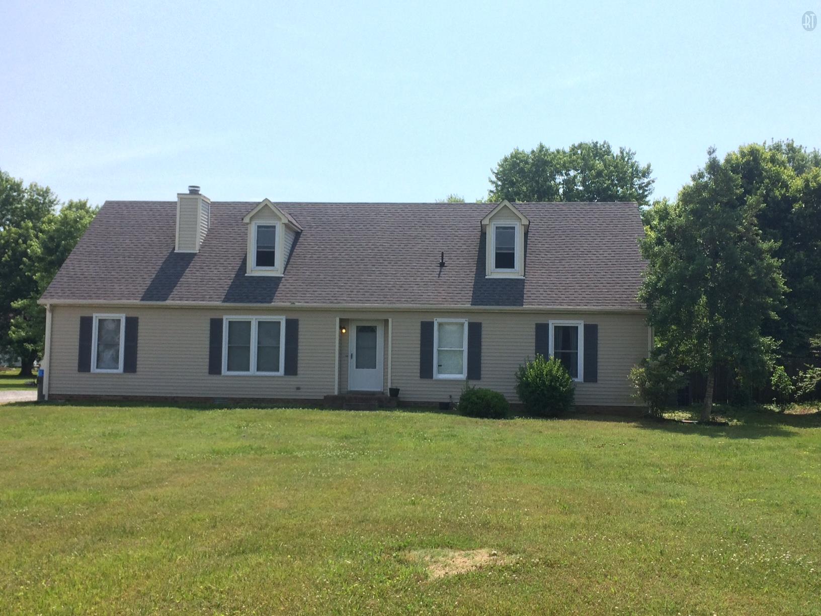 821 Rucker Lane Murfreesboro, TN 37128 - Photo 1 of 13 Gallery Image 1
