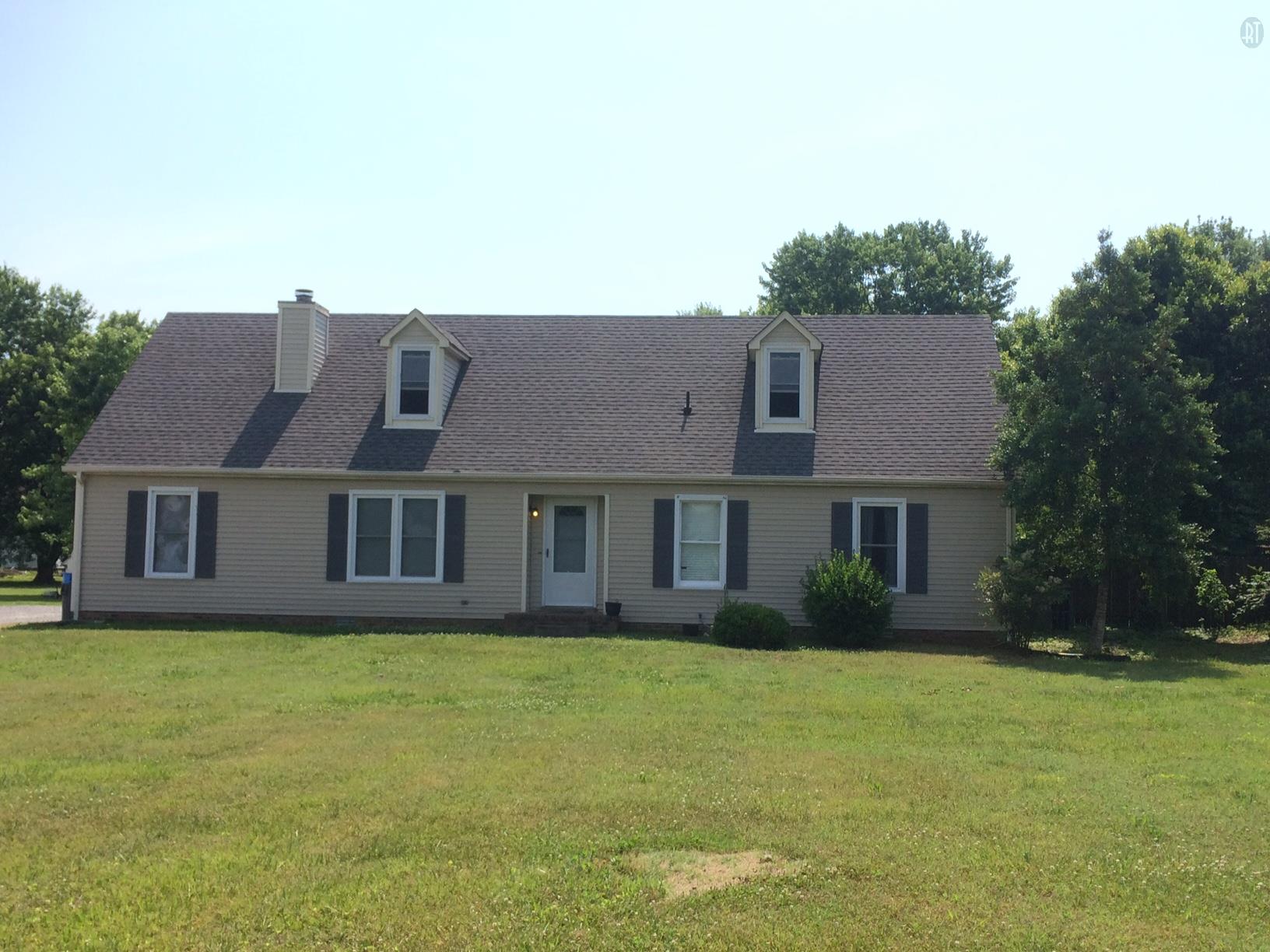 821 Rucker Lane Murfreesboro, TN 37128 - Photo 2 of 13 Gallery Image 2