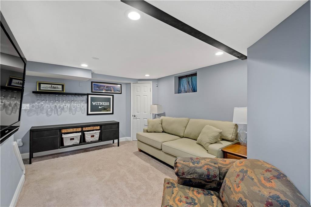 1316 Rolling Meadow Road Pittsburgh, PA 15241 - Photo 31 of 38 Gallery Image 31