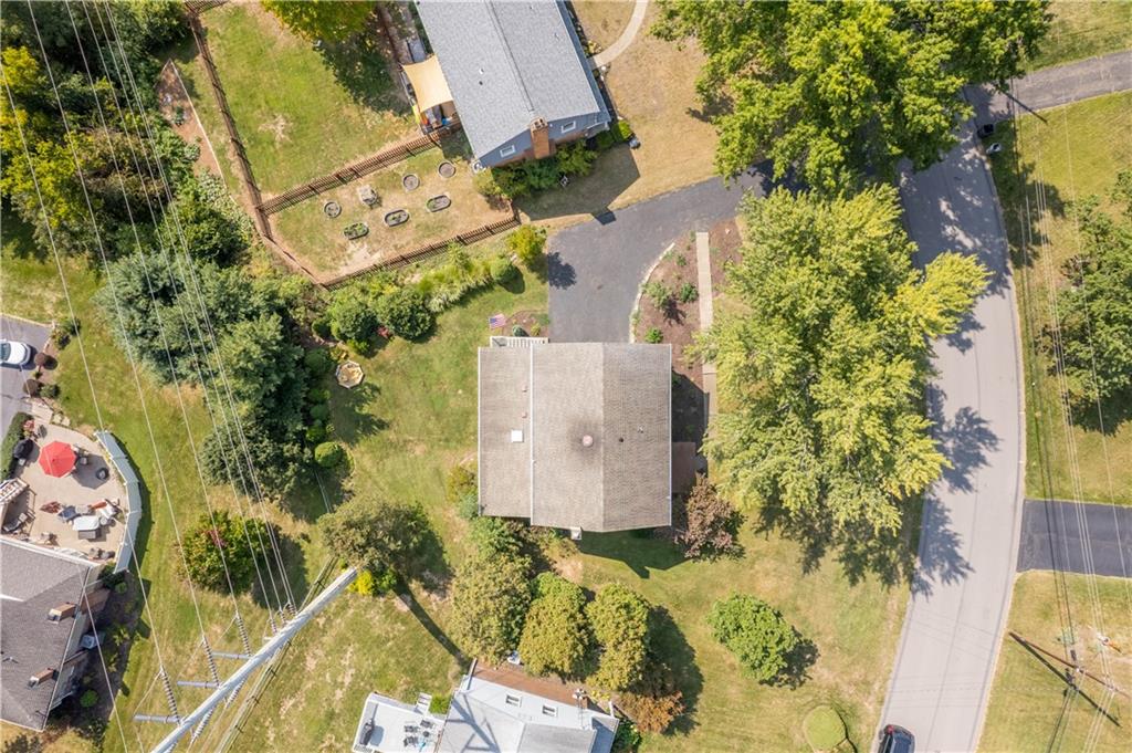 1316 Rolling Meadow Road Pittsburgh, PA 15241 - Photo 36 of 38 Gallery Image 36