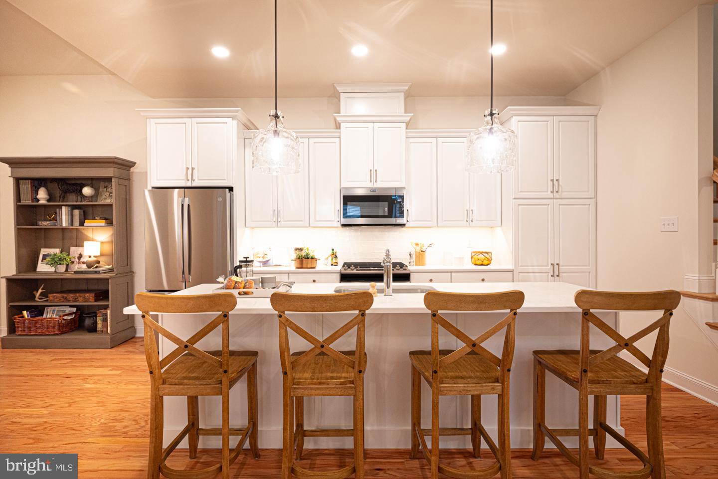 814 Paddock Road Downingtown, PA 19335 - Photo 20 of 55 Quartz topped island!