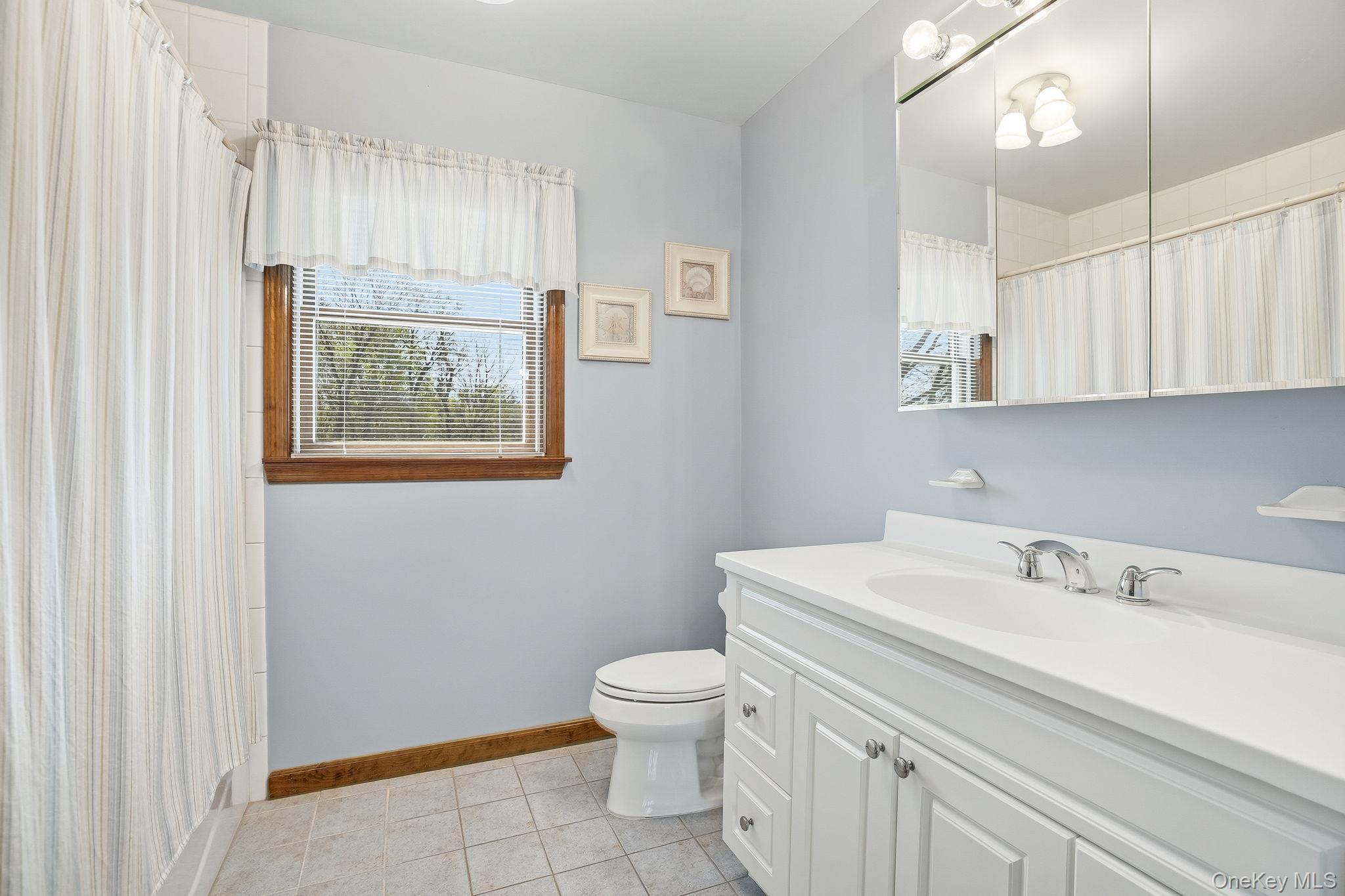 73 Sunset Road Montrose, NY 10548 - Photo 27 of 41 The second floor completes with a comfortably sized full bathroom.