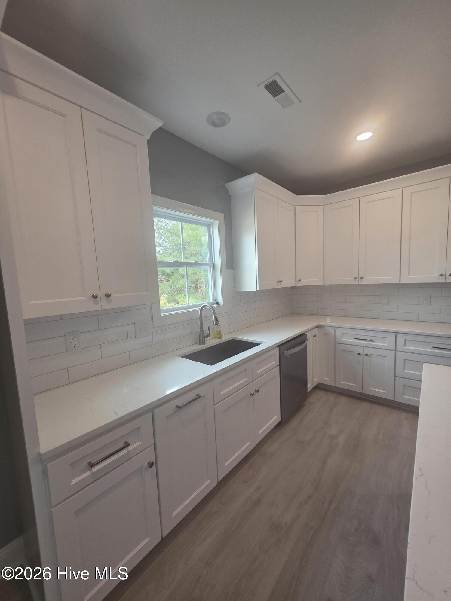 103 Everett Park Trail Holly Ridge, NC 28445 - Photo 9 of 54 10