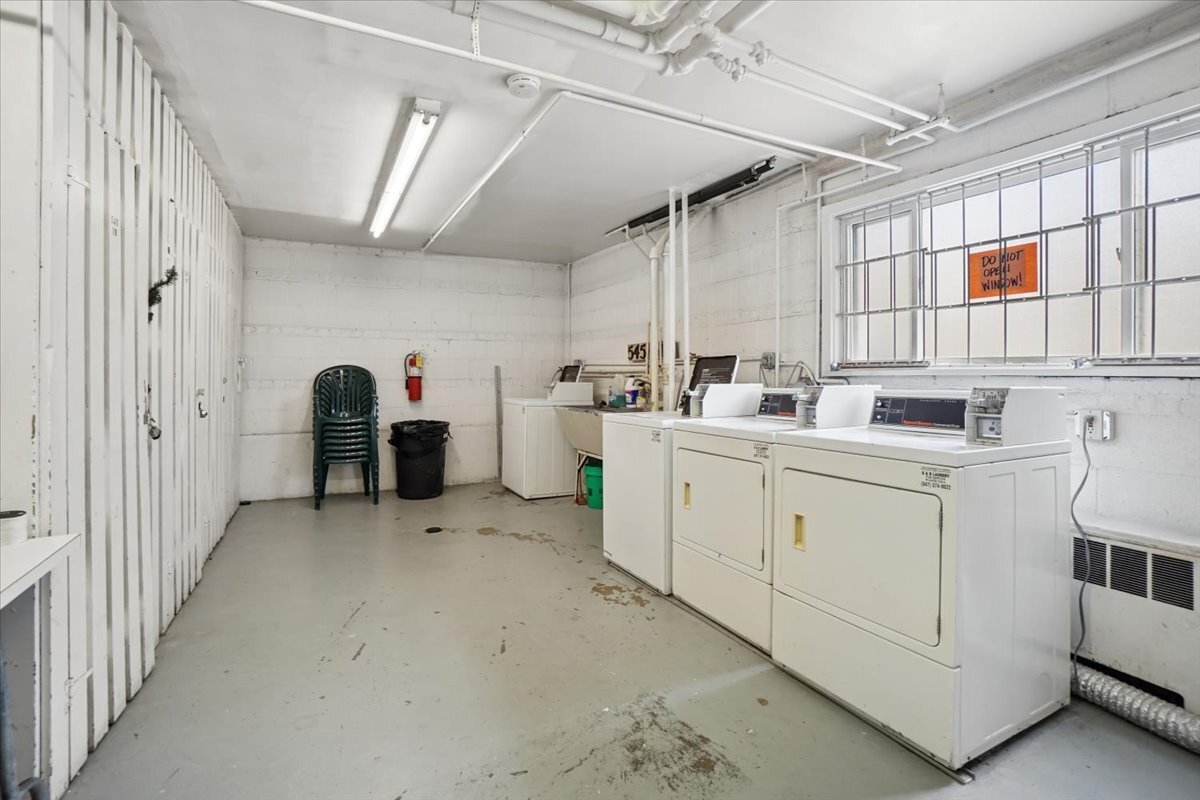 547 Sheridan Road, Unit 3W Evanston, IL 60202 - Photo 13 of 15 Gallery Image 13