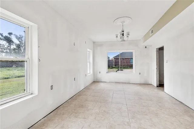 $200,000 | 177 Farm Road, Laplace, LA 70068