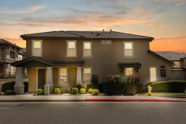 $499,000 | 401 Blossom Rock Lane, Folsom, CA 95630