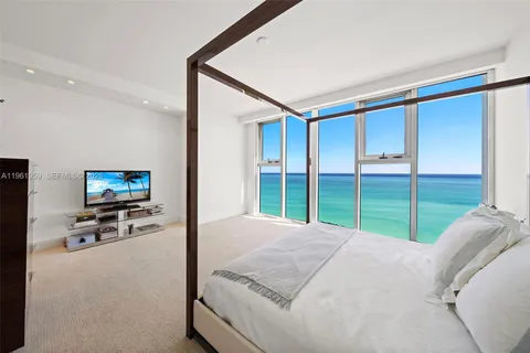 $4,500,000 | 6899 Collins Avenue, Unit 2307/10, Miami Beach, FL 33141
