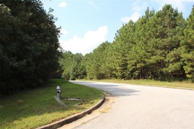 $60,000 | 7699 Cheviot Drive, Winston, GA 30187