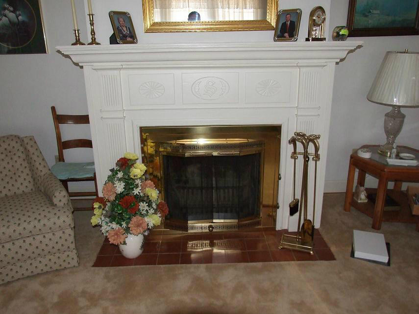 2653 Botetourt Road Fincastle, VA 24090 - Photo 8 of 15 2653 fireplace