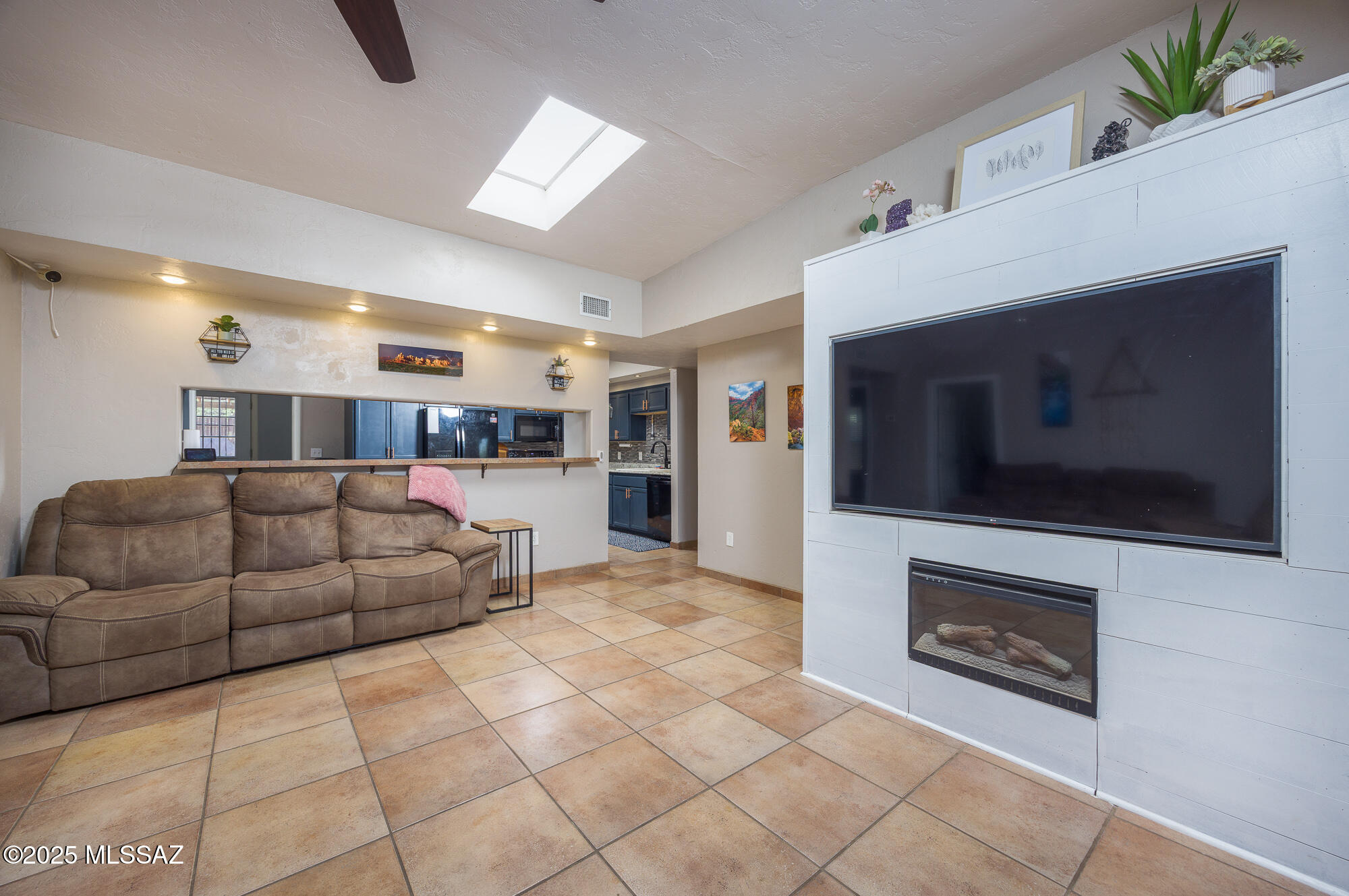 206 North Cherokee Trail Benson, AZ 85602 - Photo 5 of 34 206-cherokeetrail_mls-4