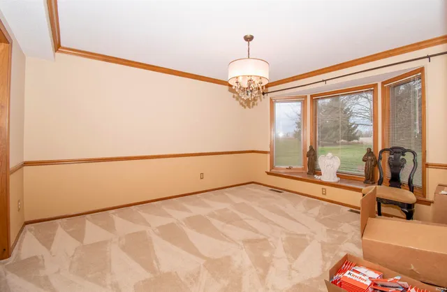 $362,999 | 1503 Edgewood Drive, Kendallville, IN 46755