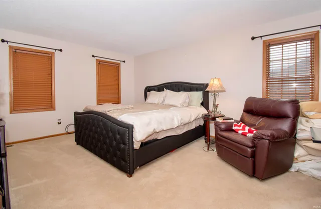 $362,999 | 1503 Edgewood Drive, Kendallville, IN 46755