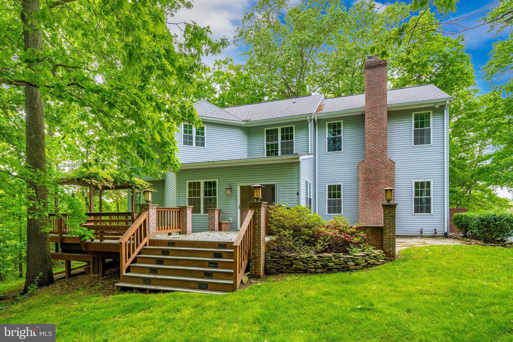 26201 Long Corner Road Gaithersburg, MD 20882 - Photo 2 of 78 Gallery Image 2