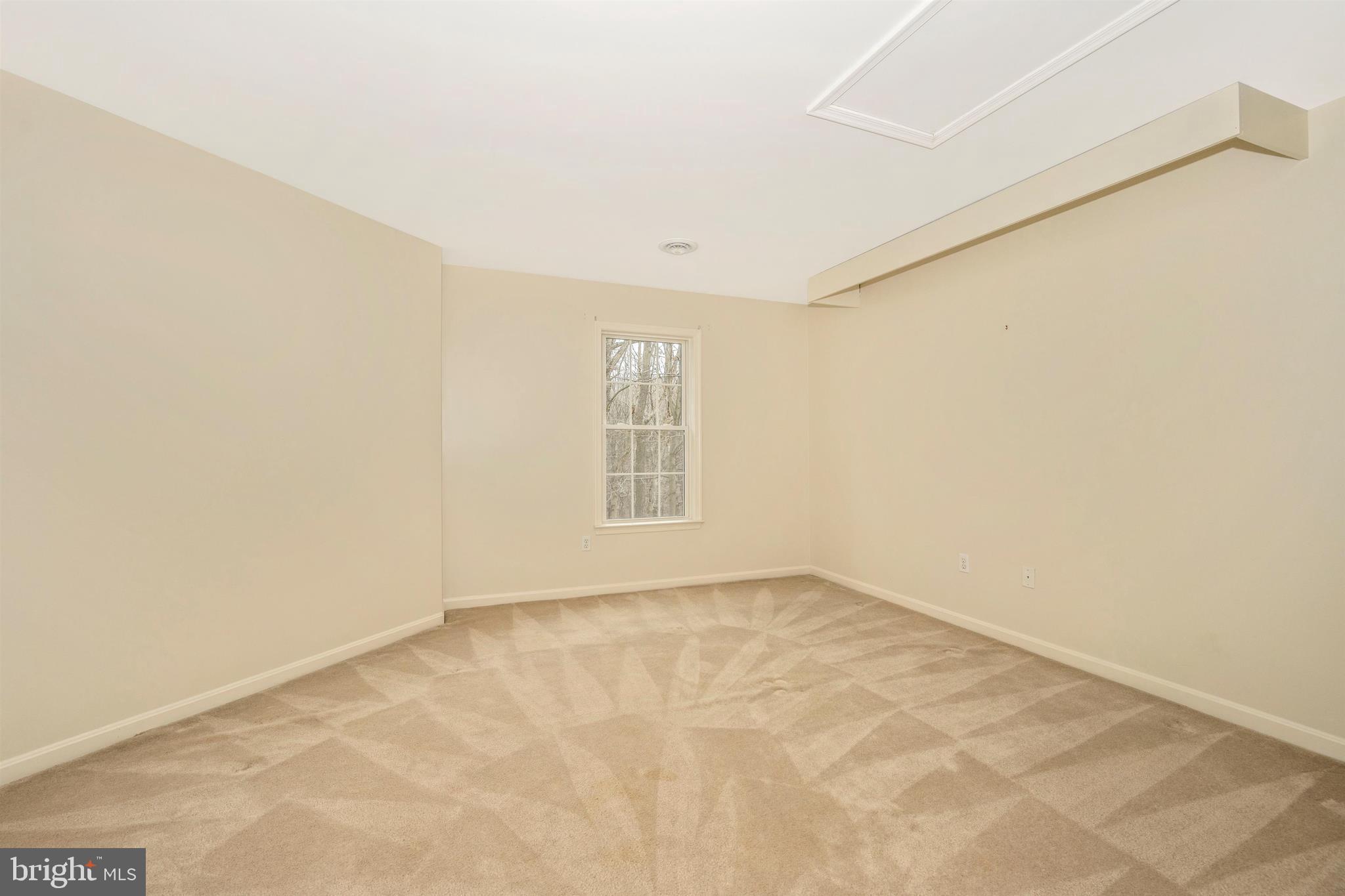 26201 Long Corner Road Gaithersburg, MD 20882 - Photo 41 of 78 Gallery Image 41