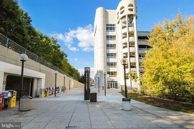 $465,000 | 7819 Havenside Terrace, Rockville, MD 20855