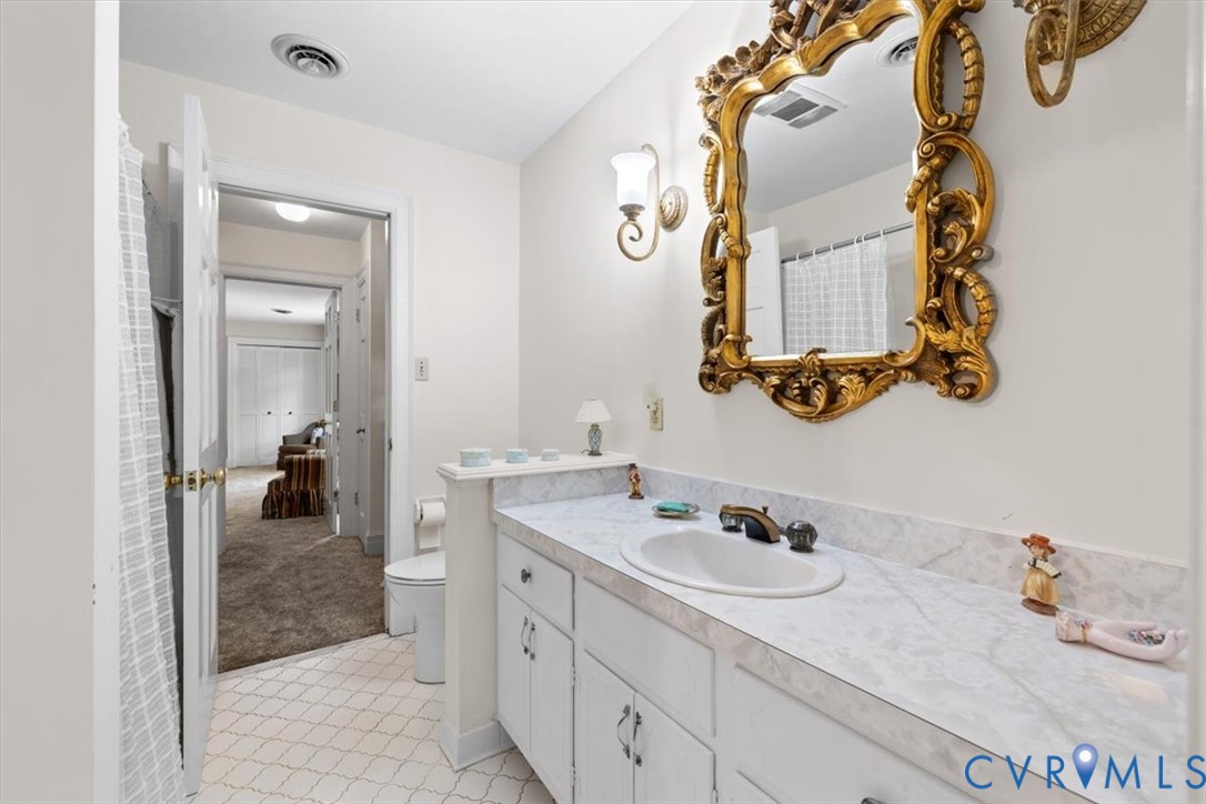 5301 Ashton Creek Road Chester, VA 23831 - Photo 32 of 48