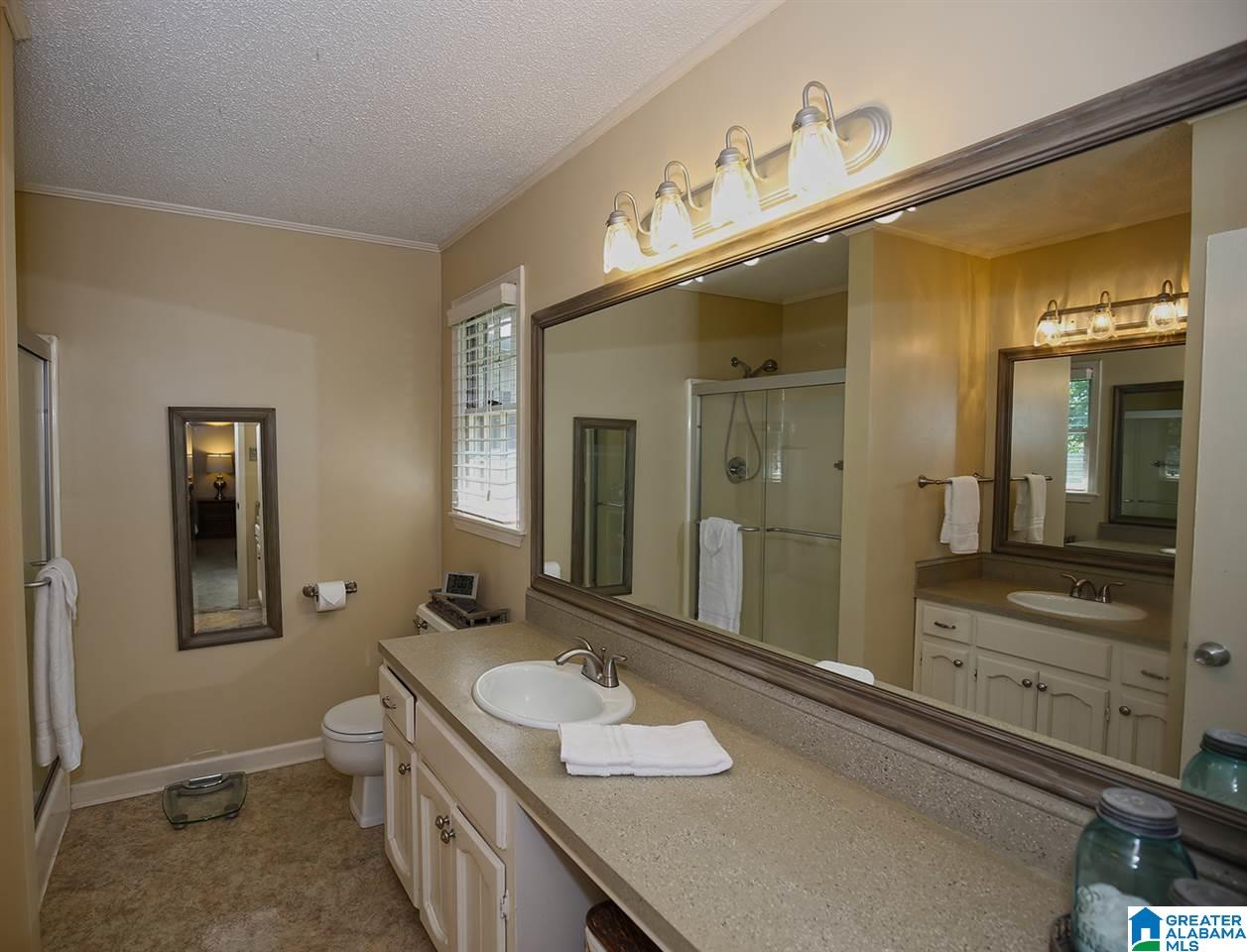 4734 Caldwell Mill Road Birmingham, AL 35243 - Photo 15 of 21