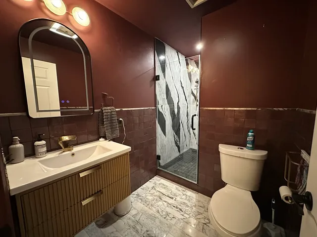 $3,300 | 66 St James Place, Unit 208, Boston, MA 02119