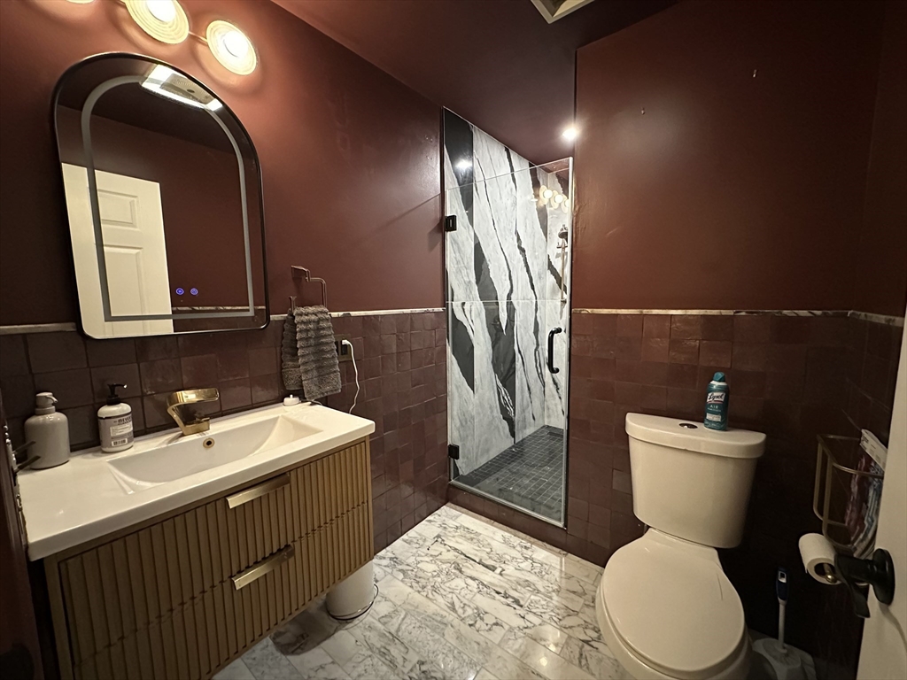 66 St James Place, Unit 208 Boston, MA 02119 - Photo 7 of 17