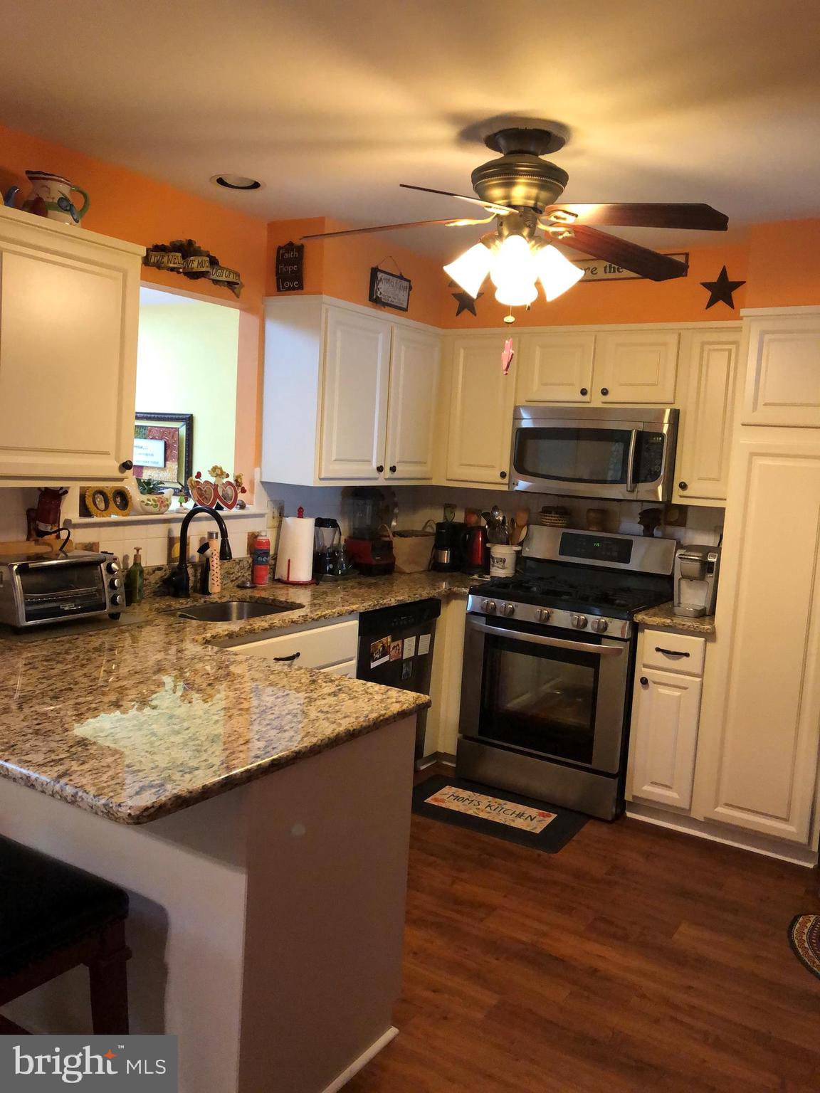342 Scola Road Brookhaven, PA 19015 - Photo 5 of 19 Gallery Image 5