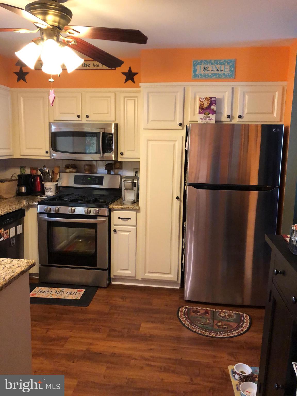 342 Scola Road Brookhaven, PA 19015 - Photo 6 of 19 Gallery Image 6