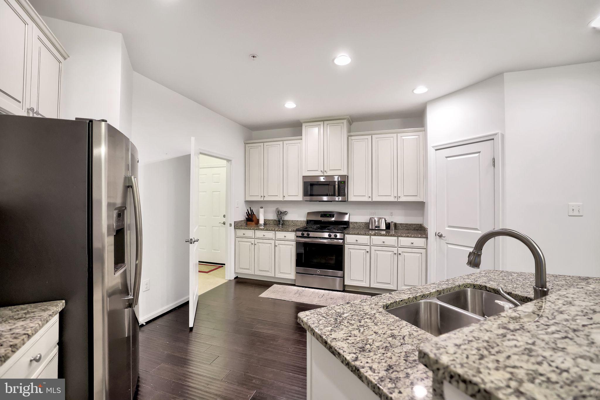 3063 Moonlight Place Waldorf, MD 20603 - Photo 4 of 25