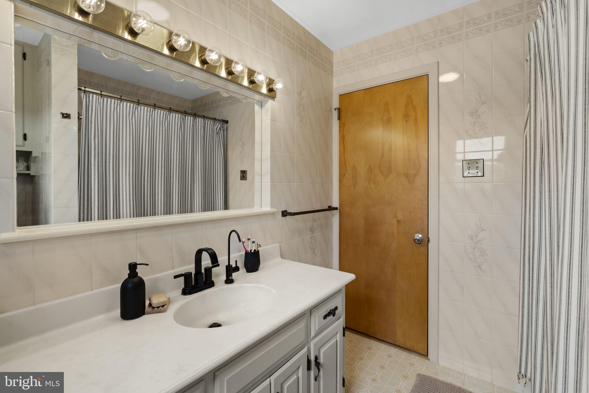 218 Lauschtown Road Denver, PA 17517 - Photo 39 of 78