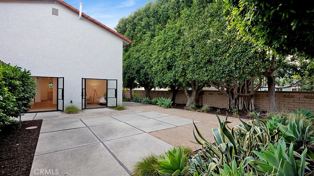 26881 Del Gado Road Dana Point, CA 92624 - Photo 13 of 38 Gallery Image 13