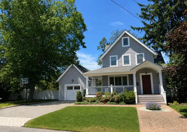 $1,398,000 | 23 Annetta Avenue, Northport, NY 11768